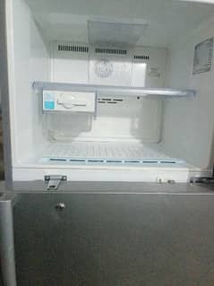 LG Fridge new condition