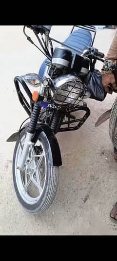 bike ak hant me chali h saf he Nat to Nat koi Kam nh h