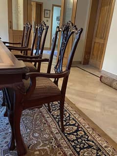 8 seater very solid dinning table made in finest  wood