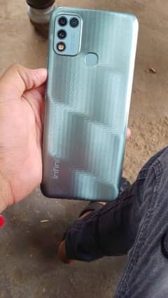 Infinix hot 10 4/64 final price 14000 with box no open repair