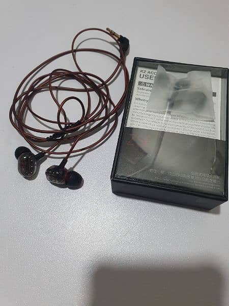 KZ Zse with good base- 5pcs brand new. 2