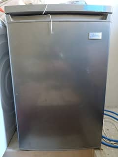 signature mini freezer