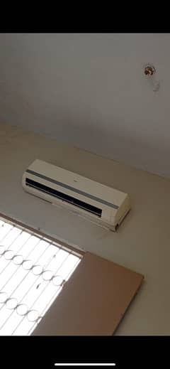 haier Ac In New Condition All Ok No Repairing