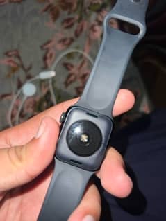 Apple watch SE model