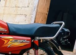 honda 125 seet