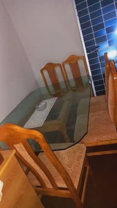 Dining table for sale