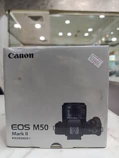 Canon M50 Mark II 15-45mm