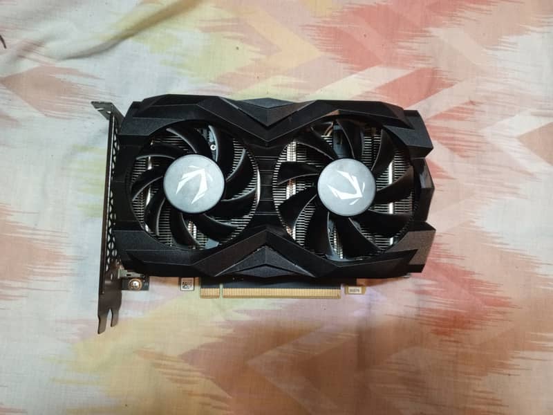 GTX 1660 Super 0