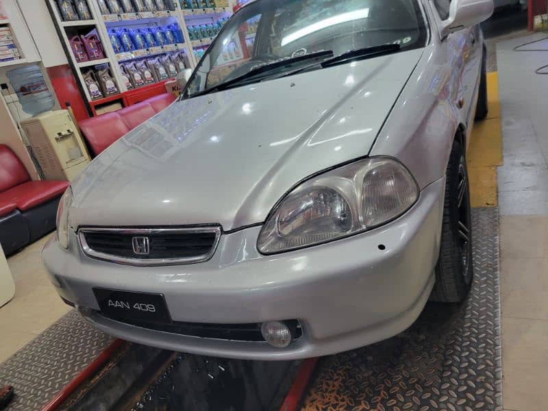 Honda Civic VTi 1996 3