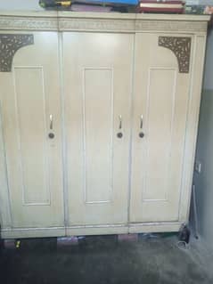 Three doors Almari. (3 pcs)