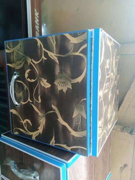 1ft/1 ft newly made wall cabinet for Quran pak 1