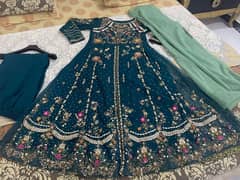 Nadia farooqi hit design in reasonable price 0