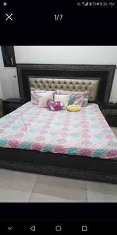 King Bed Set/ side tables/ dressing Table