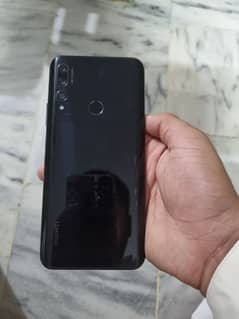 aoa I am selling my huawii y9 prime