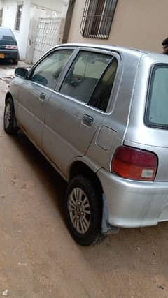 Daihatsu Cuore 2004