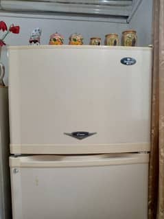 dawlance fridge