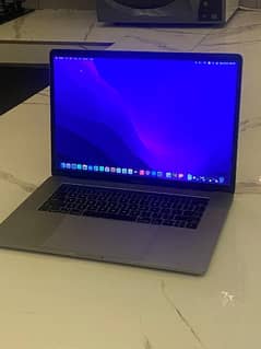 MacBook pro 15.4 up for sale 0