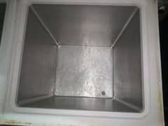 deep freezer working condition .