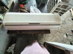 Lg ac good condition