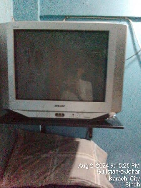 Sony wega 21 inch TV CONDITION 10/9 2