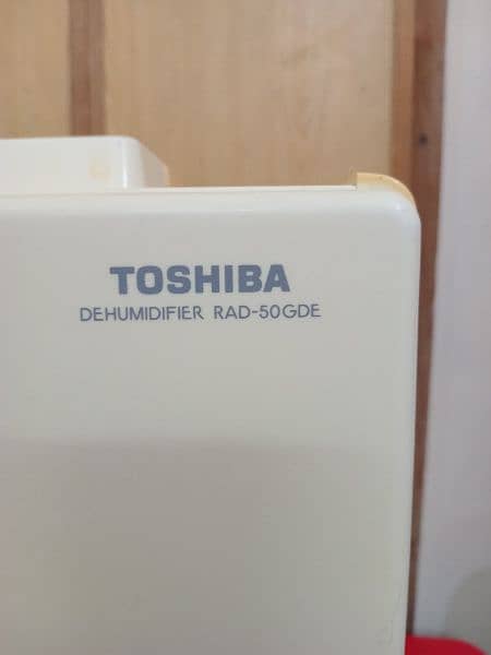 Toshiba Large De-Humidifier, Imported 10