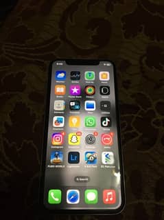 I’m selling my i phone x bypass face id true tone off