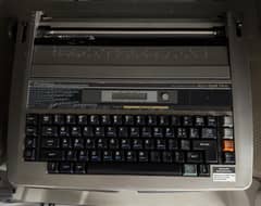 Fully automatic Panasonic Typewriter