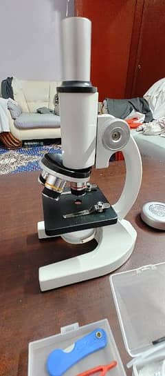 microscope 0