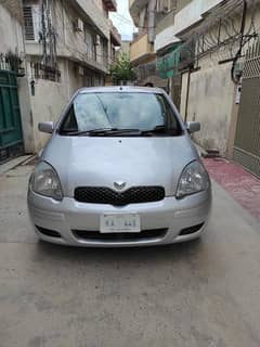 Toyota Vitz 2002