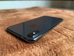 JUST LIKE NEW iPhone XS MAX 256gb Grey Non PTA E-Sim Time Remaining