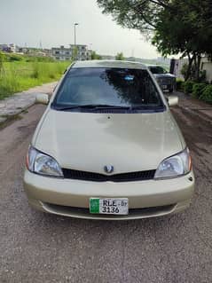 Toyota Platz 1999