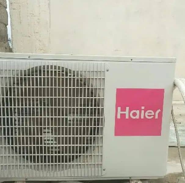 Haier 1 ton ac non inverter good condition 1