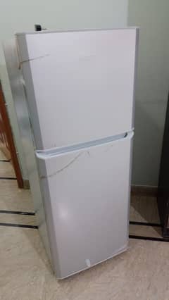 Haier Refrigrator 184