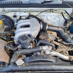 Nissan pickup diesel engine