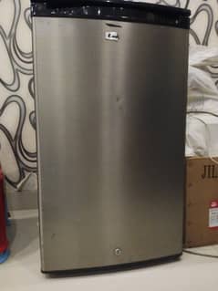 Esquire fridge for sale