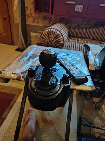 Logitech G29 Steering With Gear Shifter 1