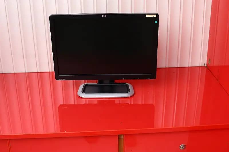 DELL/ HP/ LENOVO 20, 22, 24 Inches IPS panel/Office led/Gaming monitor 1