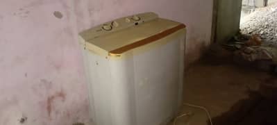 A Good Condition Washing machine  Is Number Per Call Karen 03186413599