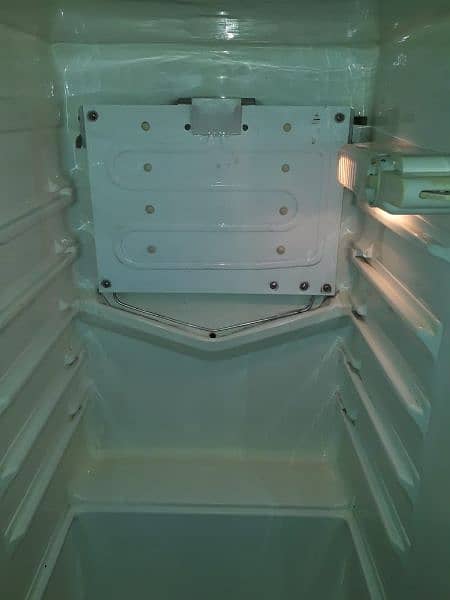 used Dawlance fridge 3