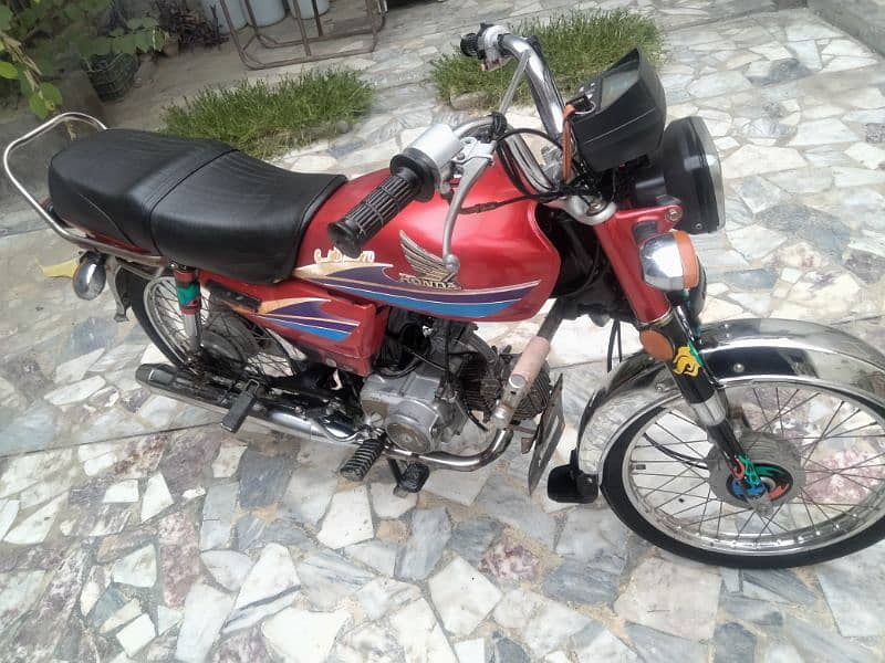 HONDA CD70.2007 Model. 19