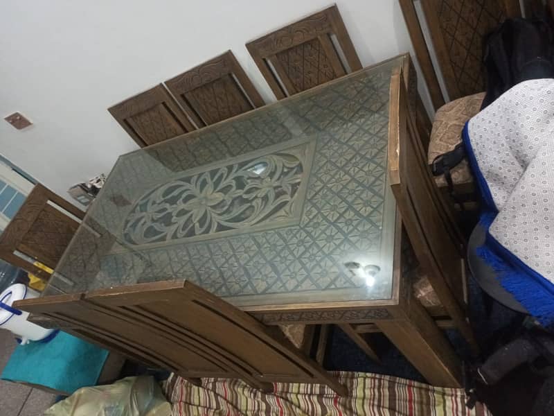 Dining table for sale 2