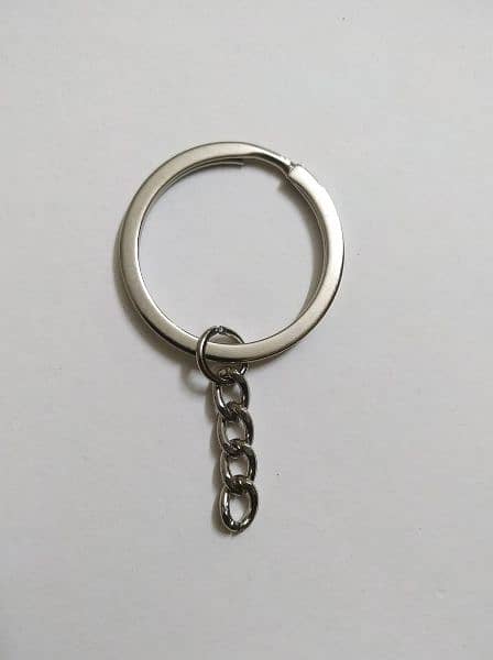 China Premium Quality Keychain With Round Base 0