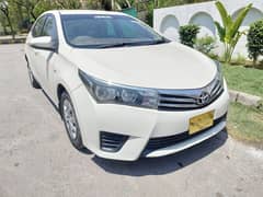 Toyota Corolla GLI 2016 . .     03332773786