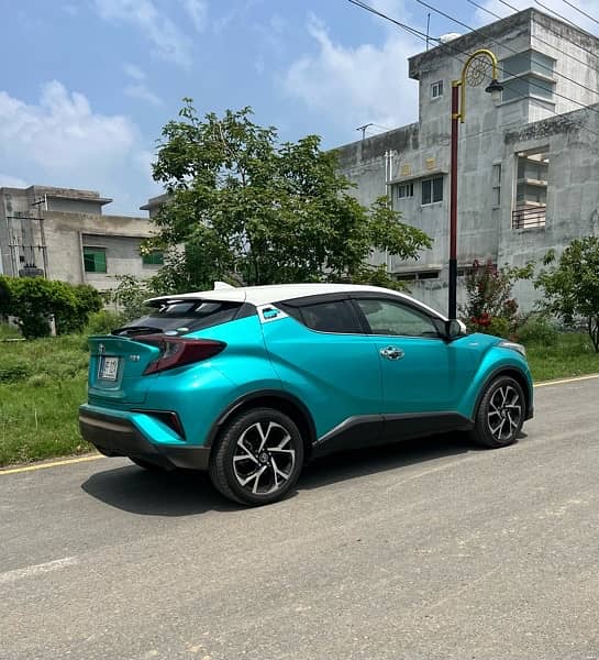 Toyota C-HR 2019/2024 3