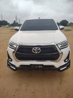 Toyota Hilux Revo 2.8 V