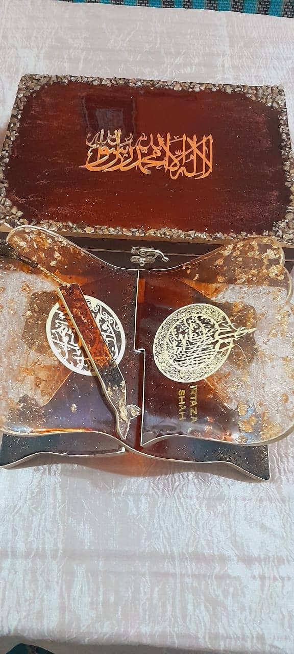 Resin Quran Rehal, Bookmark with Wooden Box. 1