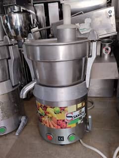 imported commercial Santosh juicer made in France