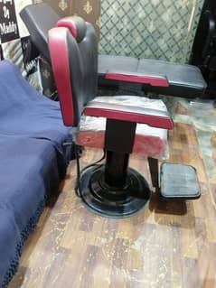 salons chairs for sale in new condition.
