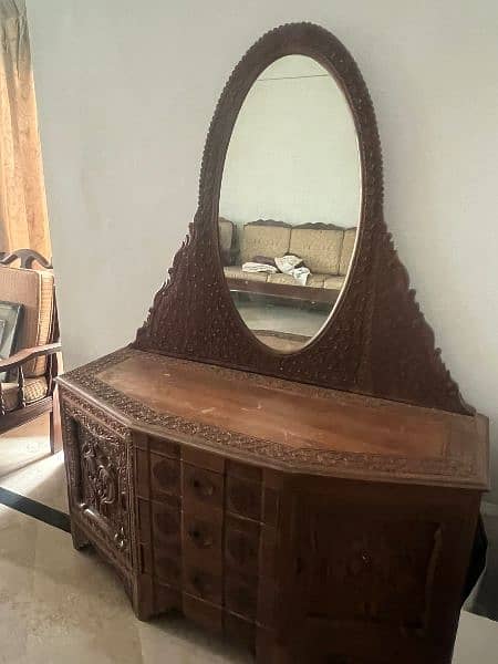 Dressing table 2