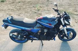 Suzuki GSX-R750